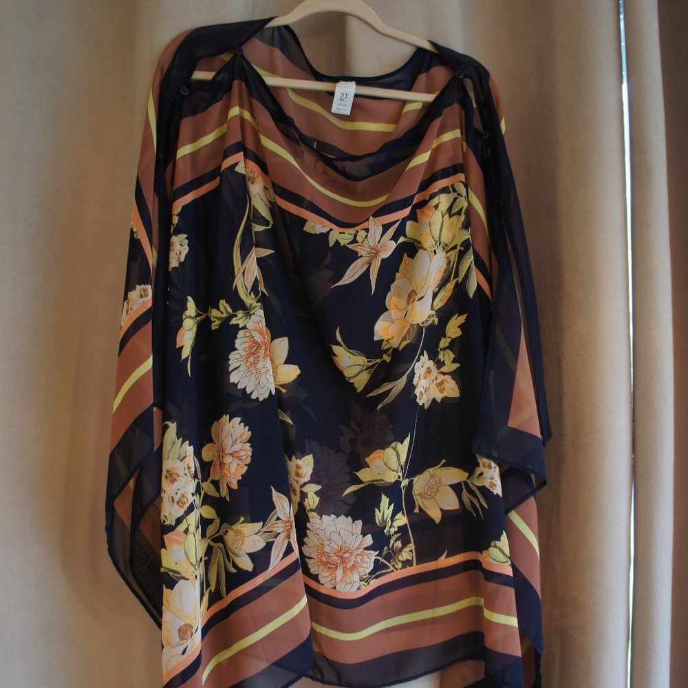 NY & CO Poncho